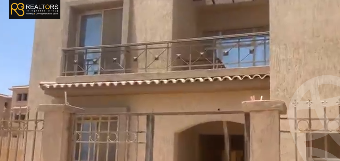 https://aqarmap.com.eg/ar/listing/4085747-for-sale-cairo-6th-of-october-compound-rihana