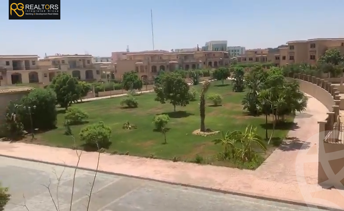 https://aqarmap.com.eg/ar/listing/4085747-for-sale-cairo-6th-of-october-compound-rihana