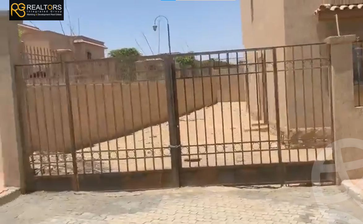 https://aqarmap.com.eg/ar/listing/4085747-for-sale-cairo-6th-of-october-compound-rihana