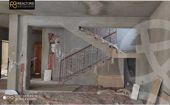 https://aqarmap.com.eg/en/listing/4085810-for-sale-cairo-el-sheikh-zayed-city-compounds-greens