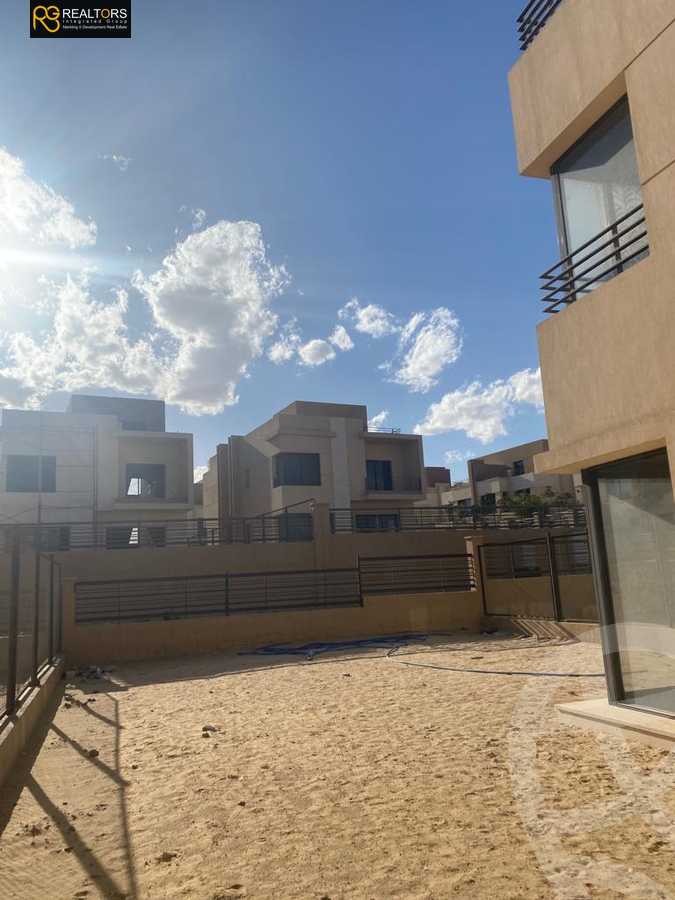 https://aqarmap.com.eg/en/listing/4096224-for-sale-cairo-el-sheikh-zayed-city-compounds-in-sheikh-zayed-alma