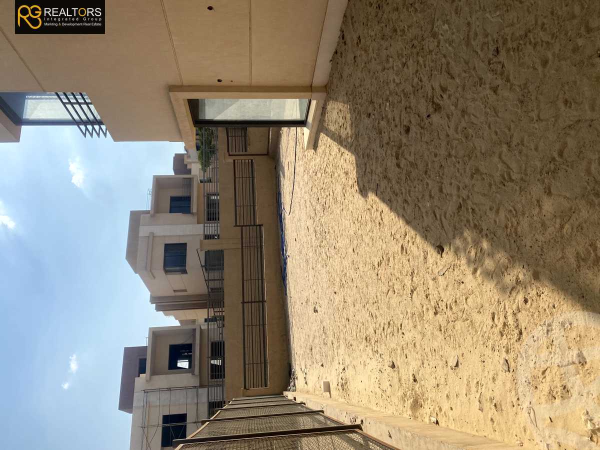 https://aqarmap.com.eg/en/listing/4096224-for-sale-cairo-el-sheikh-zayed-city-compounds-in-sheikh-zayed-alma