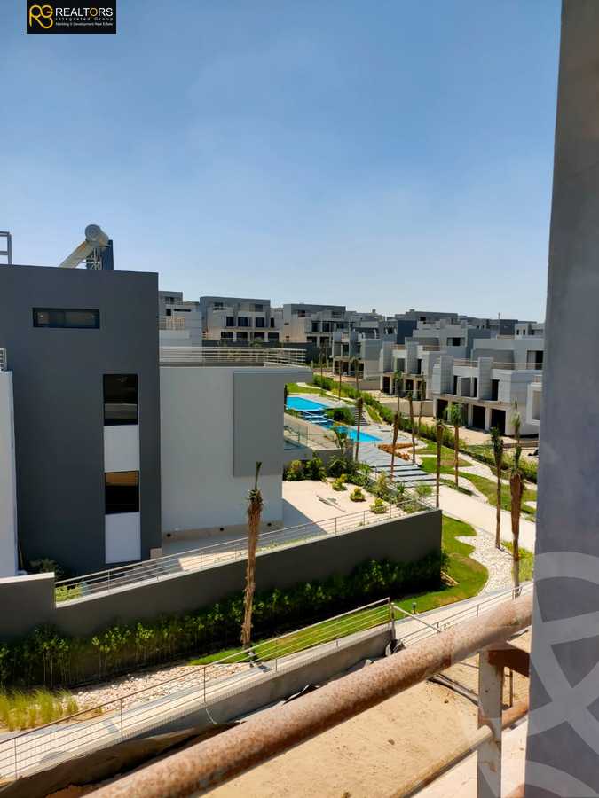 https://aqarmap.com.eg/en/listing/4096705-for-sale-cairo-el-sheikh-zayed-city-compounds-in-sheikh-zayed-el-patio-zahraa