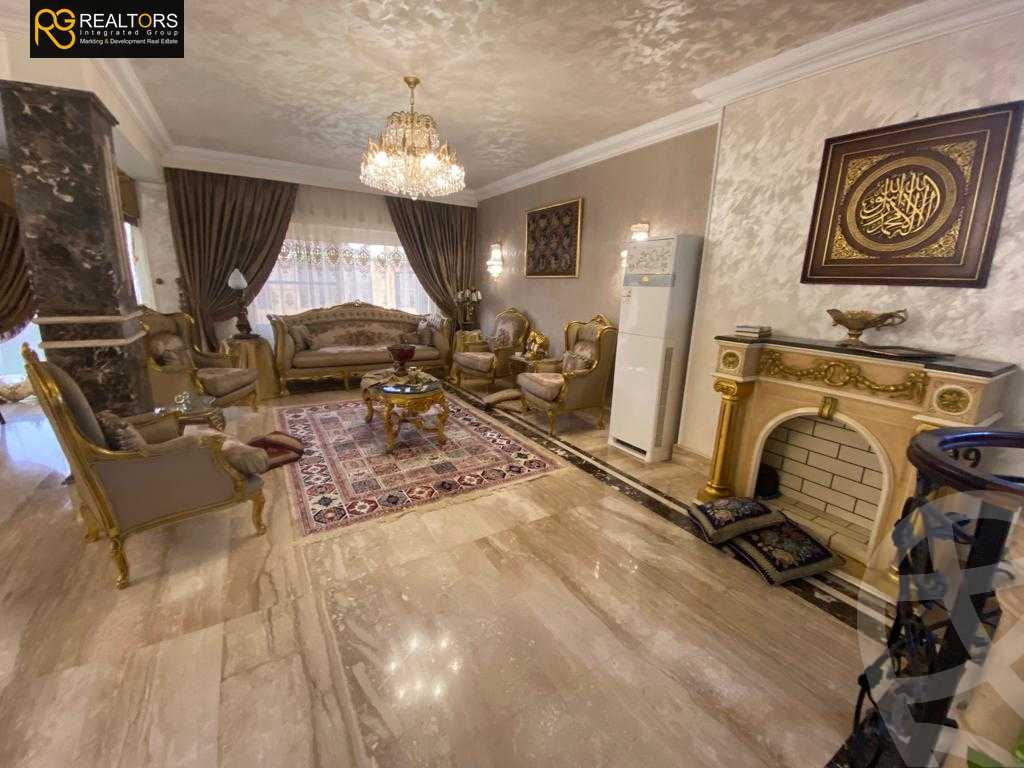 https://aqarmap.com.eg/ar/listing/4096793-for-sale-cairo-el-sheikh-zayed-city-compounds-in-sheikh-zayed-royal-city