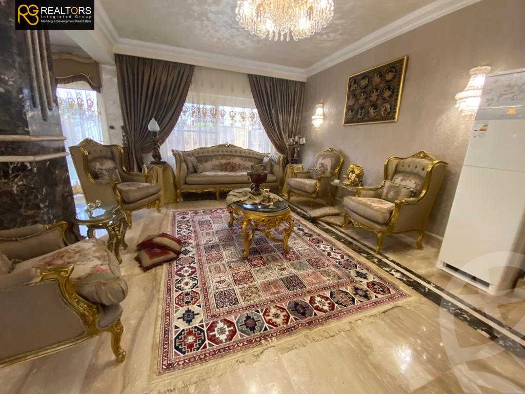 https://aqarmap.com.eg/ar/listing/4096793-for-sale-cairo-el-sheikh-zayed-city-compounds-in-sheikh-zayed-royal-city