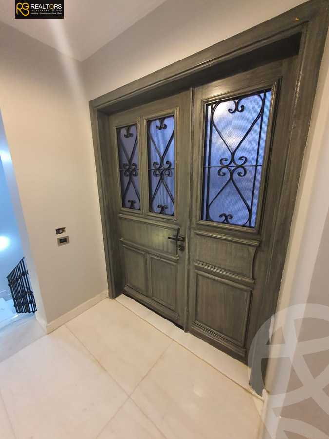 https://aqarmap.com.eg/ar/listing/4097767-for-sale-cairo-6th-of-october-compound-the-crown