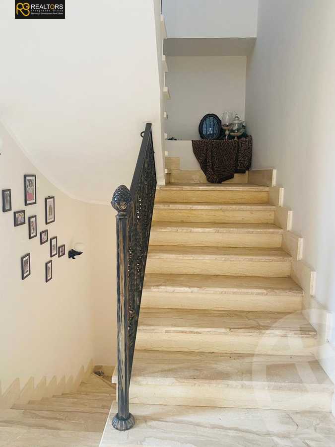 https://aqarmap.com.eg/en/listing/4097892-for-sale-cairo-el-sheikh-zayed-city-compounds-kmbwnd-ljry-swdyk