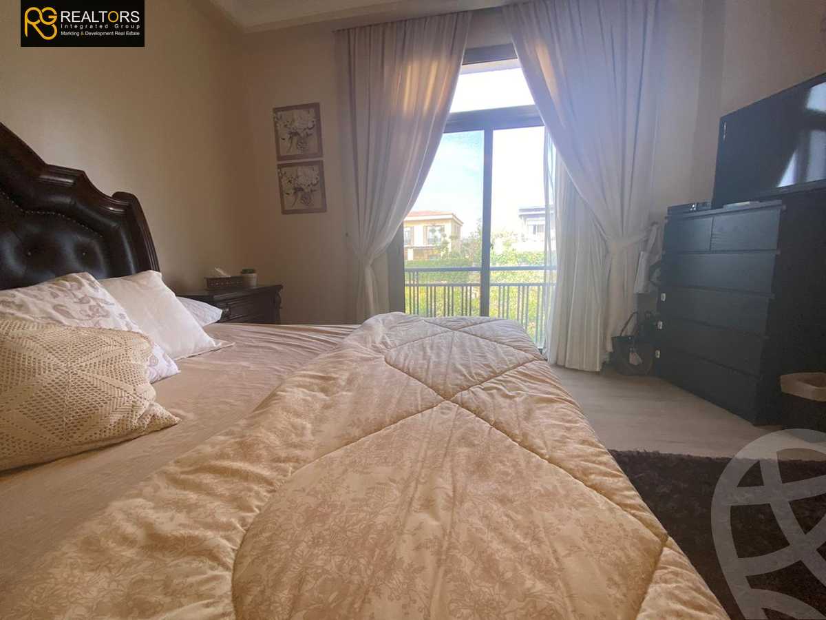 https://aqarmap.com.eg/en/listing/4097892-for-sale-cairo-el-sheikh-zayed-city-compounds-kmbwnd-ljry-swdyk