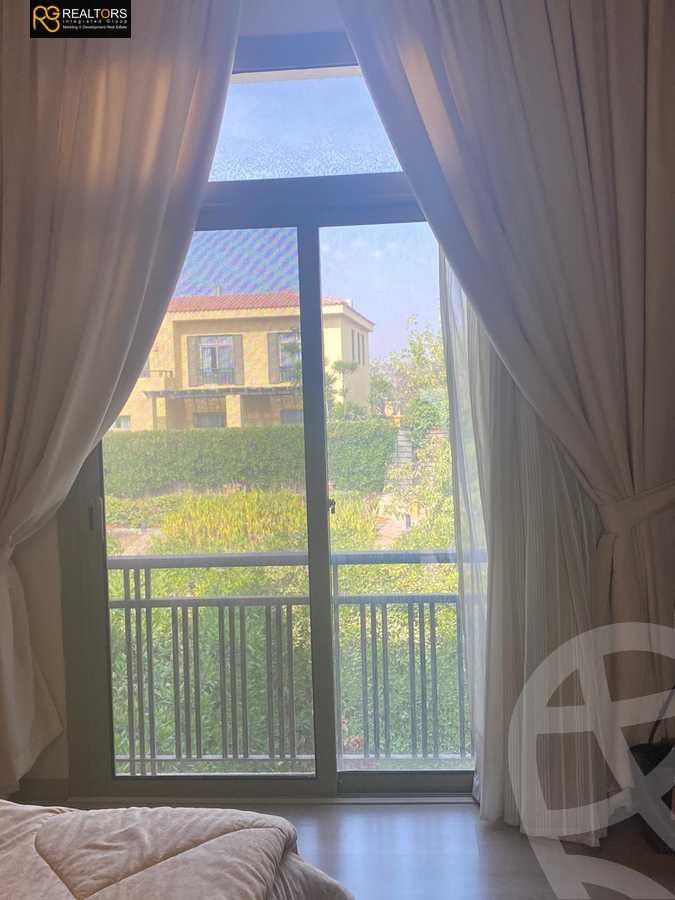https://aqarmap.com.eg/en/listing/4097892-for-sale-cairo-el-sheikh-zayed-city-compounds-kmbwnd-ljry-swdyk