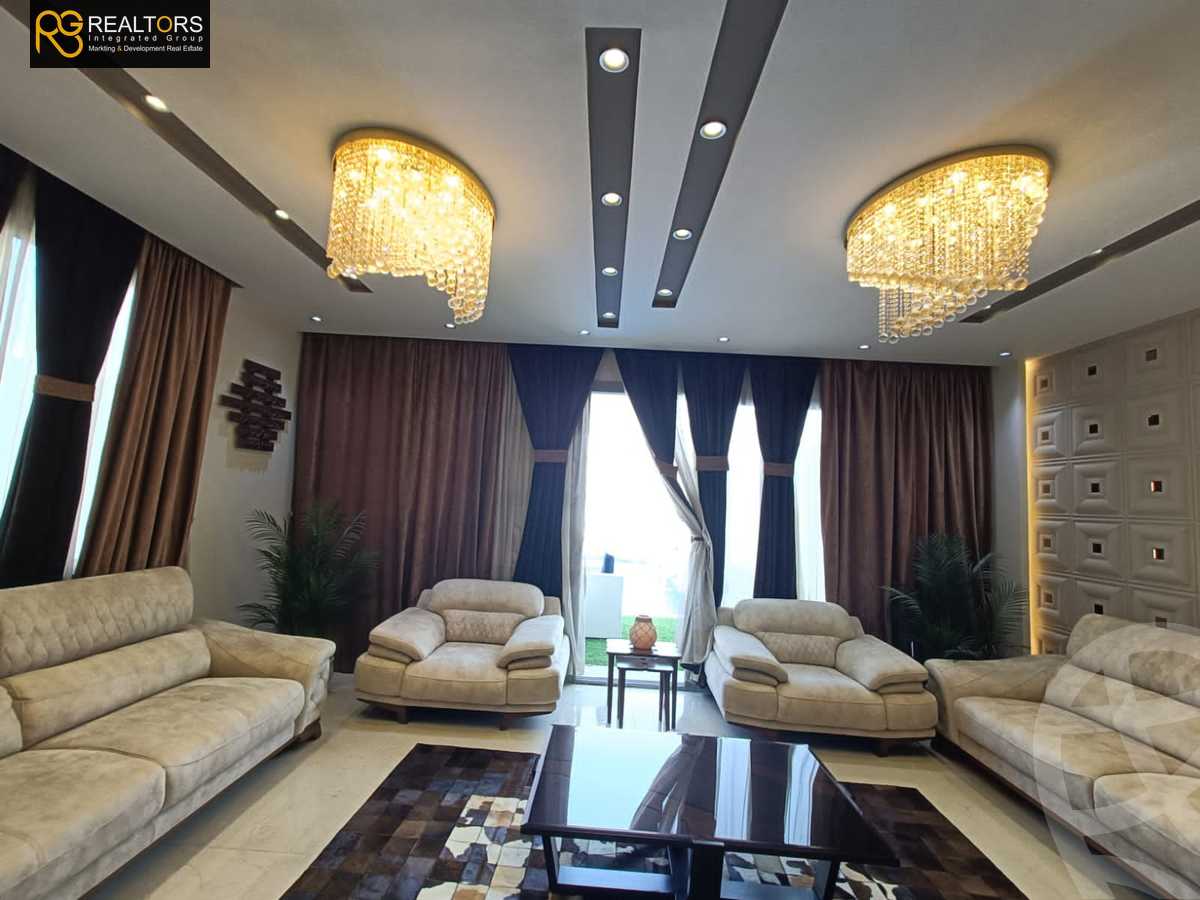https://aqarmap.com.eg/en/listing/4098001-for-sale-cairo-6th-of-october-compounds-cleopatra-square