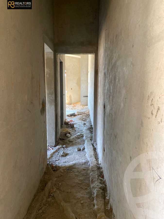 https://aqarmap.com.eg/en/listing/4099557-for-sale-cairo-el-sheikh-zayed-city-compounds-in-sheikh-zayed-pyramids-walk