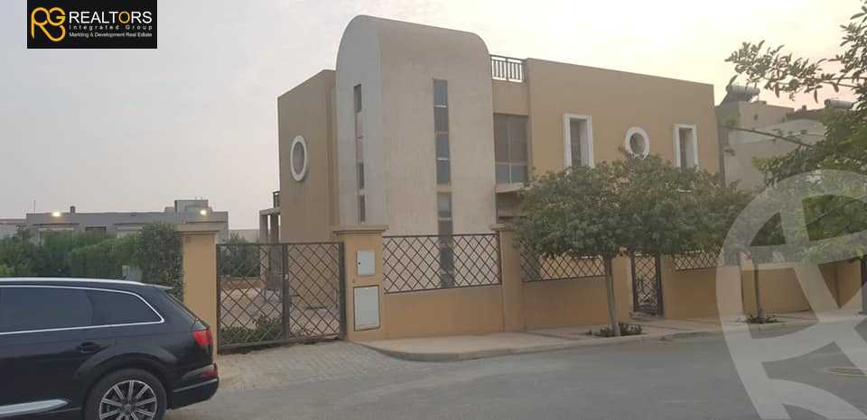https://aqarmap.com.eg/en/listing/4099866-for-sale-cairo-el-sheikh-zayed-city-compounds-kmbwnd-ljry-swdyk