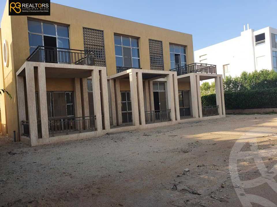 https://aqarmap.com.eg/en/listing/4099866-for-sale-cairo-el-sheikh-zayed-city-compounds-kmbwnd-ljry-swdyk