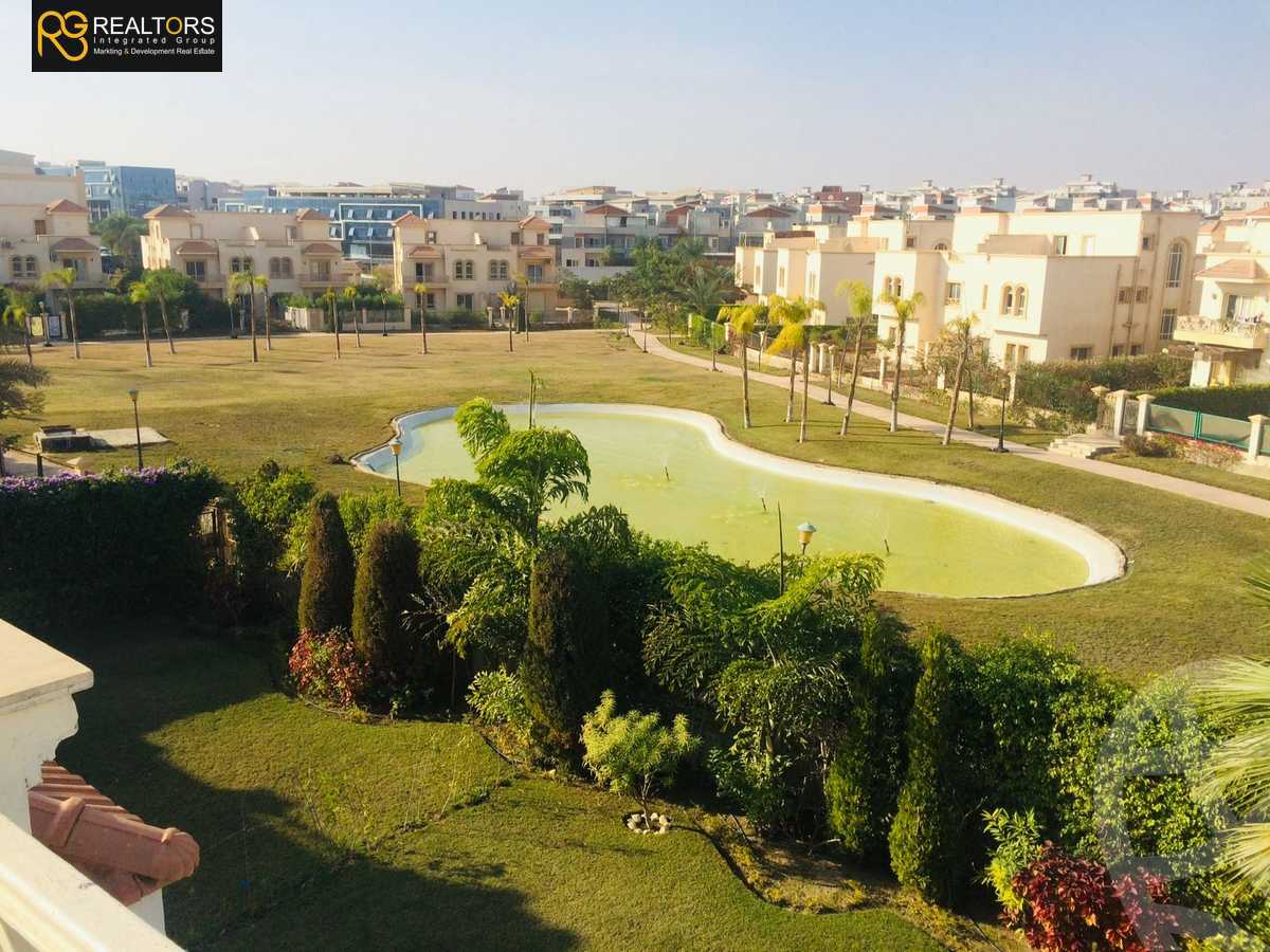 https://aqarmap.com.eg/en/listing/4108224-for-sale-cairo-el-sheikh-zayed-city-compounds-greens