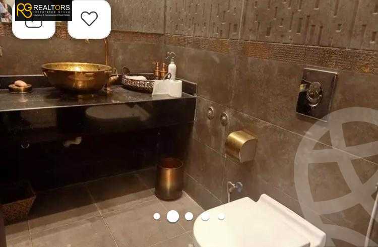 https://aqarmap.com.eg/en/listing/4108275-for-rent-cairo-el-sheikh-zayed-city-compounds-in-sheikh-zayed-royal-meadows