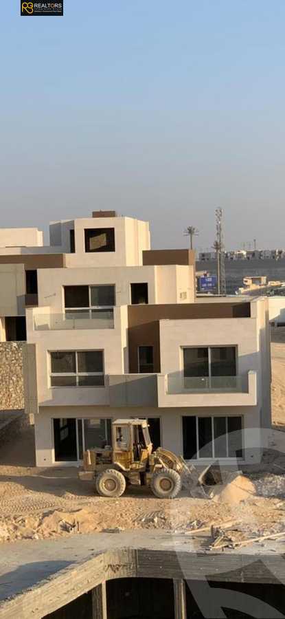 https://aqarmap.com.eg/ar/listing/4108587-for-sale-cairo-6th-of-october-compound-soleya