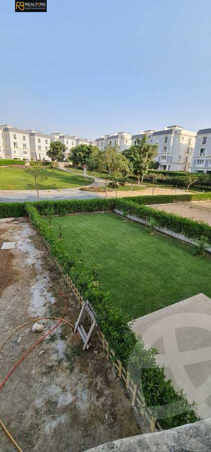 https://aqarmap.com.eg/en/listing/4110417-for-sale-cairo-6th-of-october-compounds-mountain-view-giza-plateau