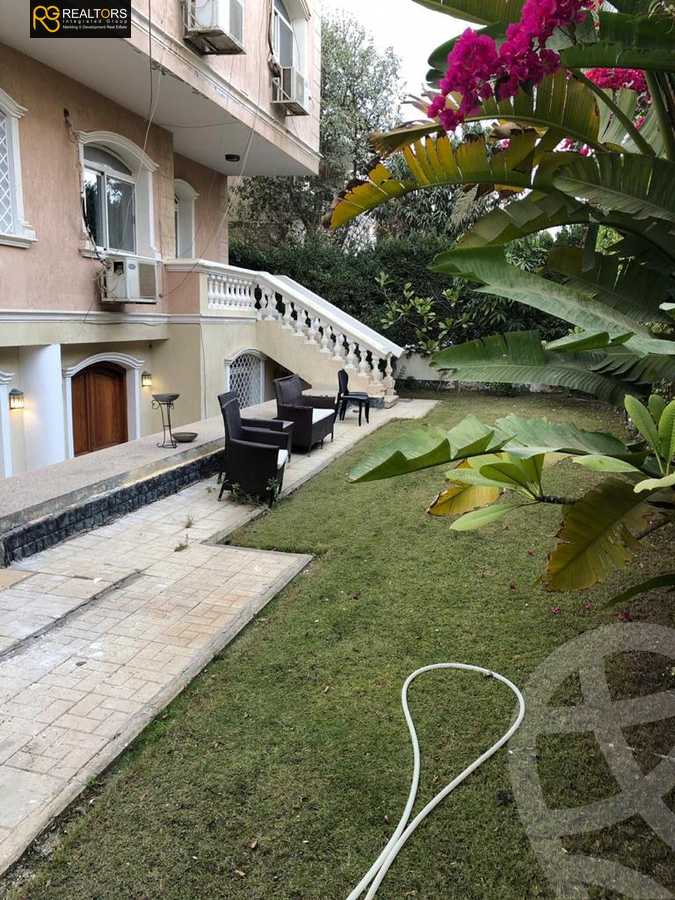 https://aqarmap.com.eg/en/listing/4112174-for-sale-cairo-6th-of-october-compound-el-worod