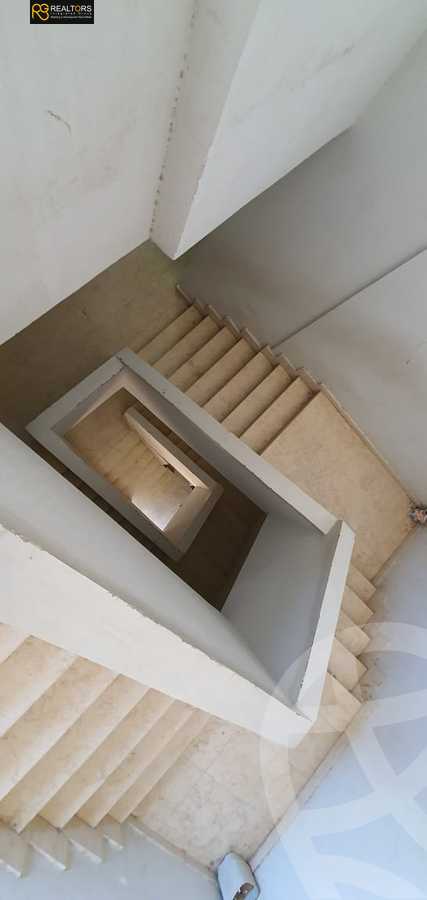 https://aqarmap.com.eg/ar/listing/4116020-for-rent-alexandria-cairo-alexandria-desert-road