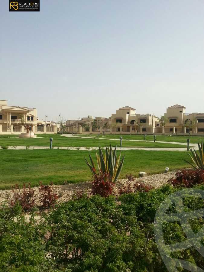 https://aqarmap.com.eg/ar/listing/4121437-for-sale-cairo-el-sheikh-zayed-city-compounds-in-sheikh-zayed-royal-city