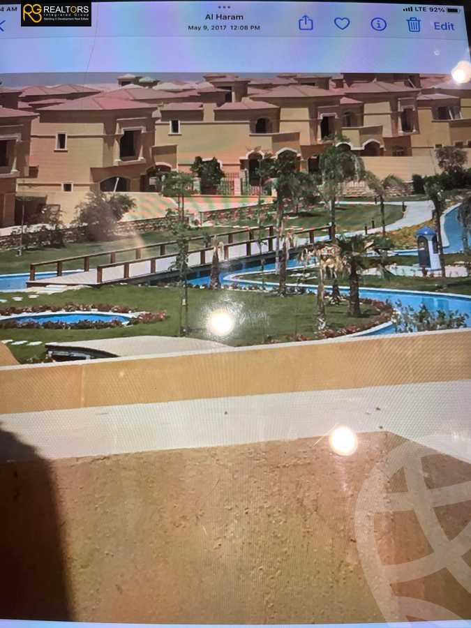 https://aqarmap.com.eg/en/listing/4121492-for-sale-cairo-el-sheikh-zayed-city-compounds-in-sheikh-zayed-royal-meadows