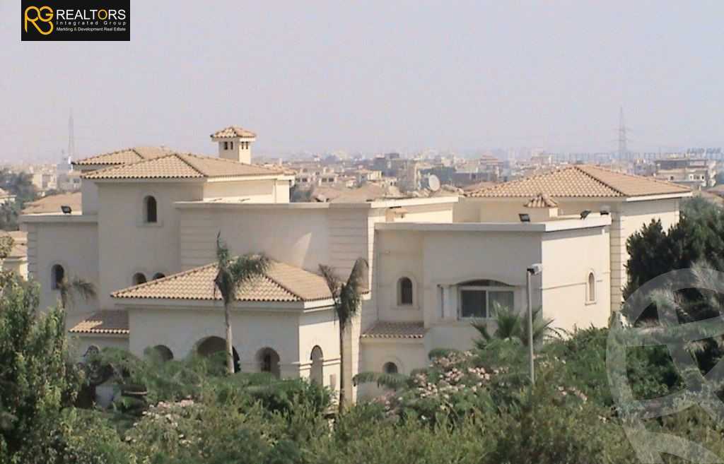 https://aqarmap.com.eg/en/listing/4121930-for-sale-cairo-6th-of-october-compound-royal-hills