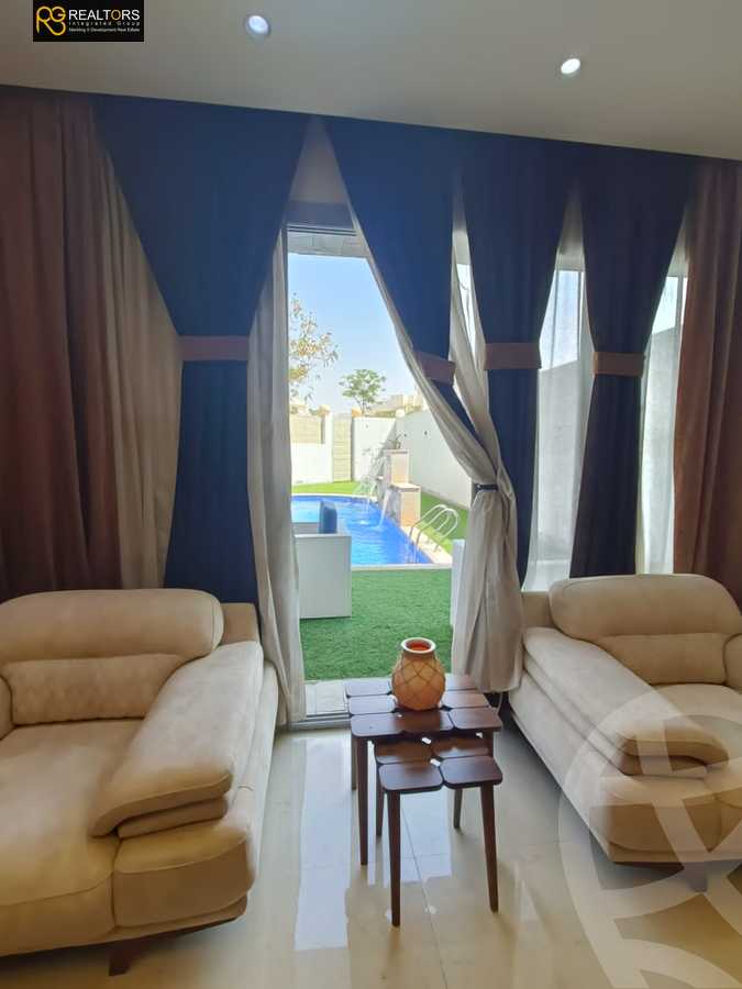 https://aqarmap.com.eg/en/listing/4122813-for-sale-cairo-6th-of-october-compounds-cleopatra-square