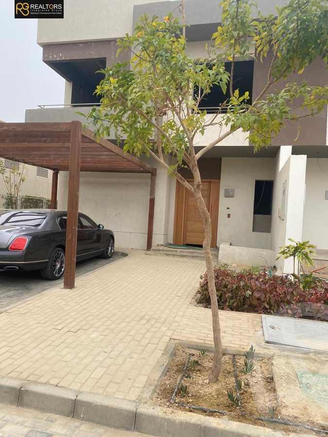 https://aqarmap.com.eg/en/listing/4122874-for-sale-cairo-el-sheikh-zayed-city-compounds-in-sheikh-zayed-palm-hills-october-golf-extension