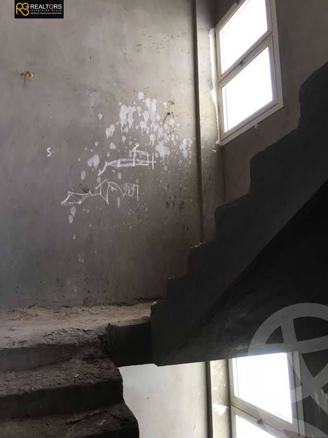 https://aqarmap.com.eg/en/listing/4139682-for-sale-cairo-6th-of-october-compound-flower-resort