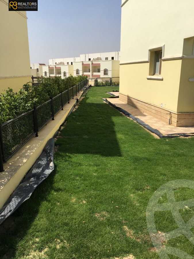 https://aqarmap.com.eg/en/listing/4139682-for-sale-cairo-6th-of-october-compound-flower-resort