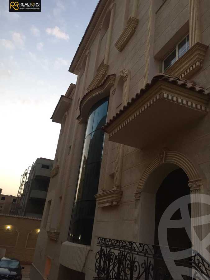 https://aqarmap.com.eg/ar/listing/4139826-for-sale-cairo-6th-of-october-garb-someed-neighborhood-1st