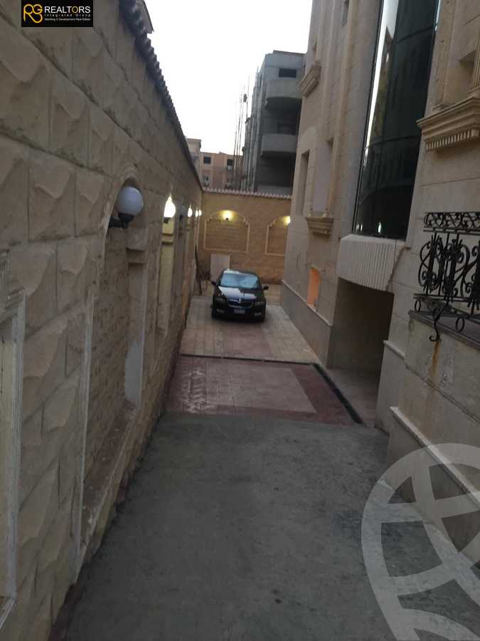 https://aqarmap.com.eg/ar/listing/4139826-for-sale-cairo-6th-of-october-garb-someed-neighborhood-1st