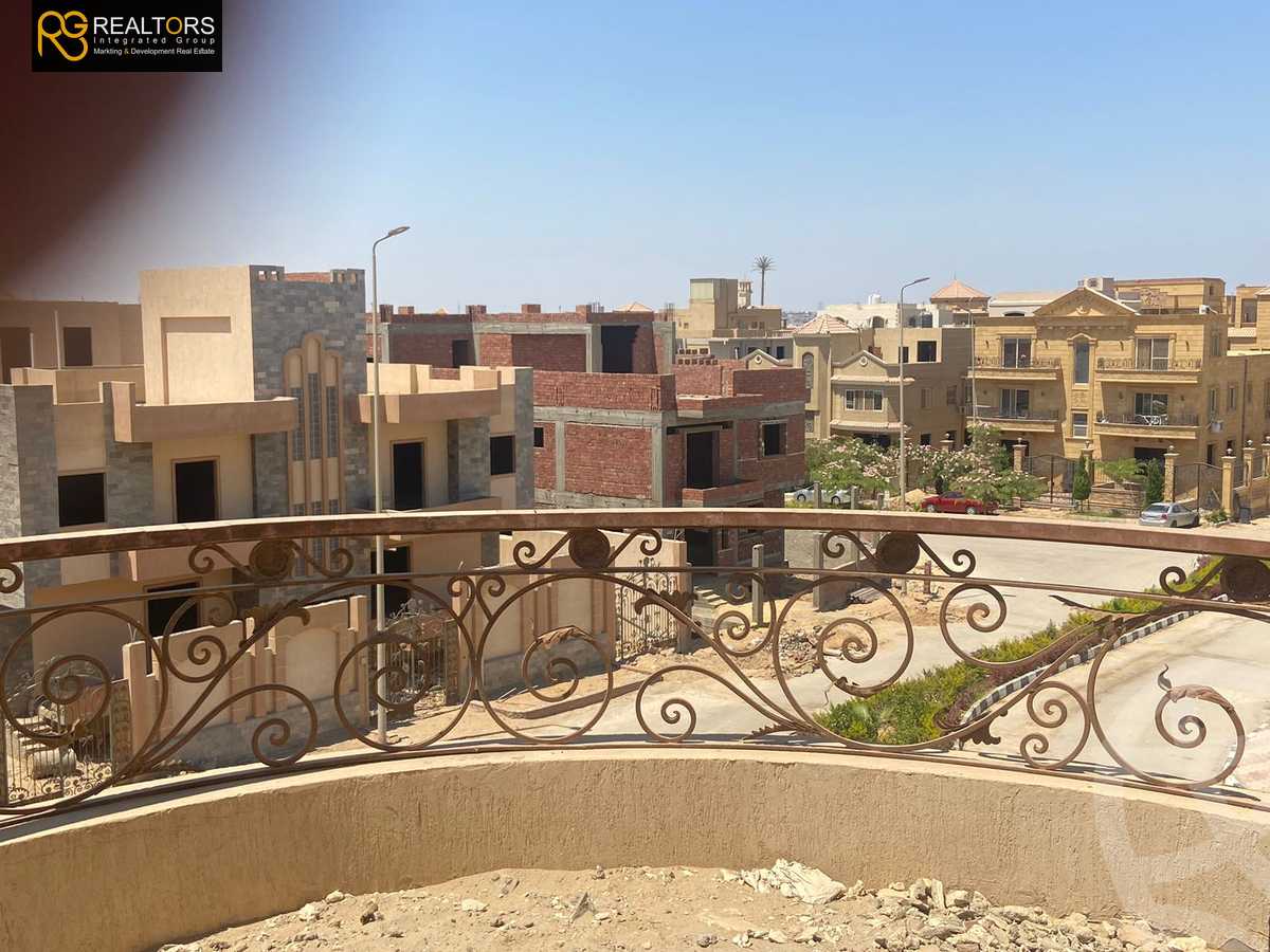 https://aqarmap.com.eg/en/listing/4141508-for-sale-cairo-6th-of-october-compounds-l-fyd-lbstn