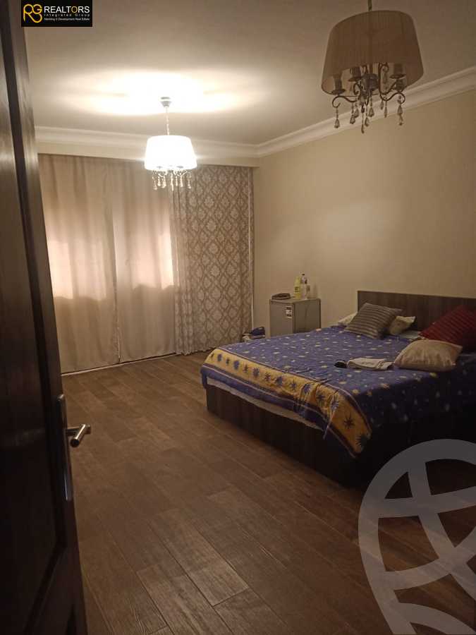 https://aqarmap.com.eg/ar/listing/4141576-for-sale-cairo-6th-of-october-compound-rihana