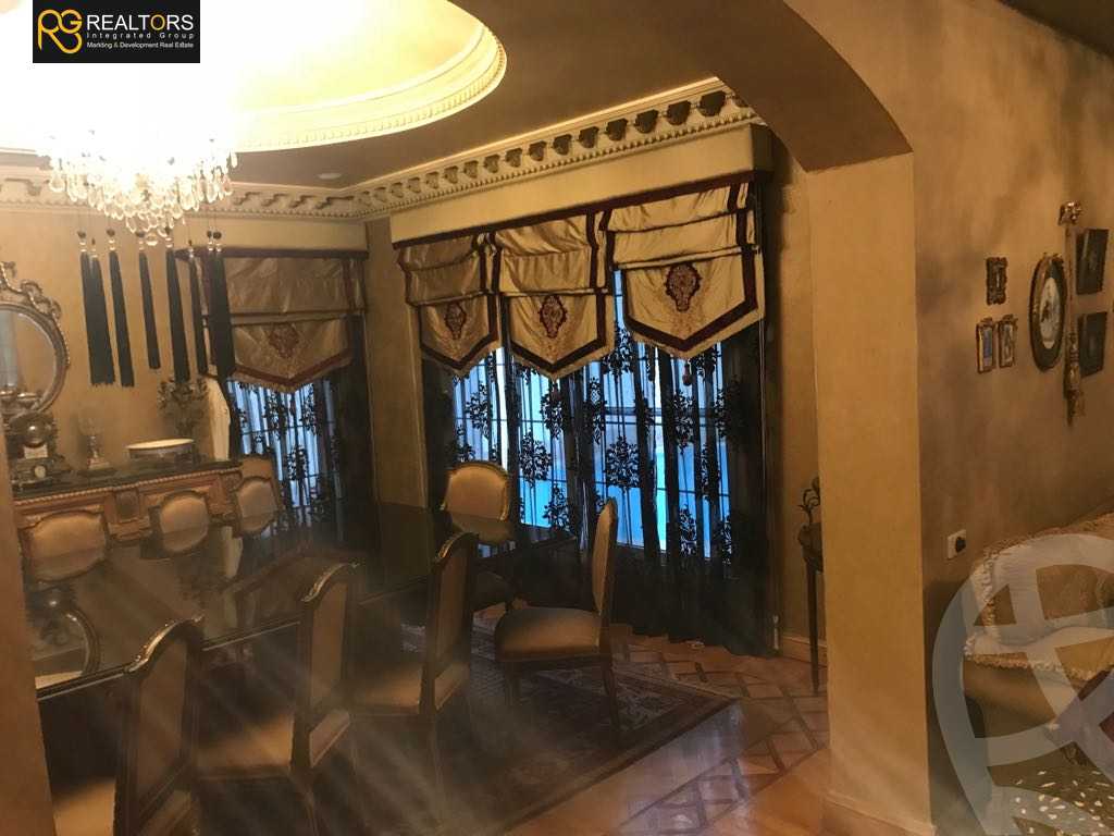 https://aqarmap.com.eg/en/listing/4141722-for-sale-cairo-6th-of-october-compound-royal-hills