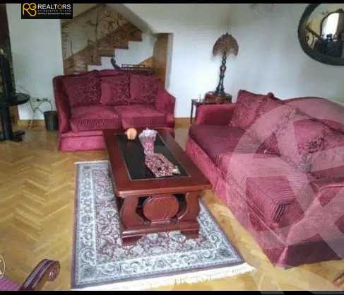 https://aqarmap.com.eg/en/listing/4142213-for-sale-cairo-el-sheikh-zayed-city-compounds-greens