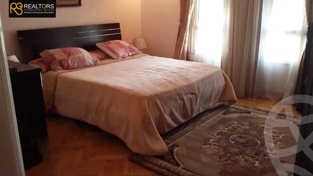 https://aqarmap.com.eg/en/listing/4142213-for-sale-cairo-el-sheikh-zayed-city-compounds-greens