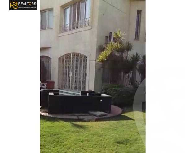 https://aqarmap.com.eg/en/listing/4142293-for-sale-cairo-6th-of-october-compound-royal-hills
