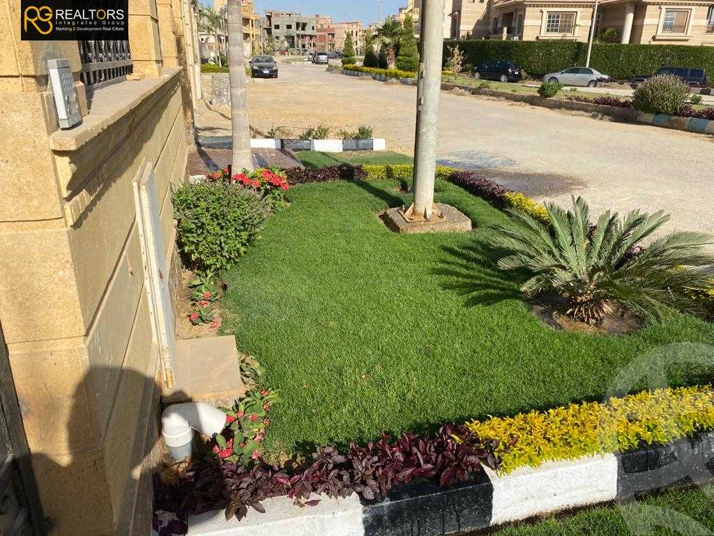 https://aqarmap.com.eg/en/listing/4143819-for-sale-cairo-6th-of-october-compounds-l-fyd-lbstn