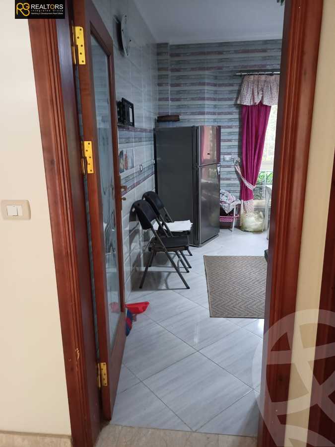 https://aqarmap.com.eg/en/listing/4145898-for-sale-cairo-6th-of-october-compounds-brnsys