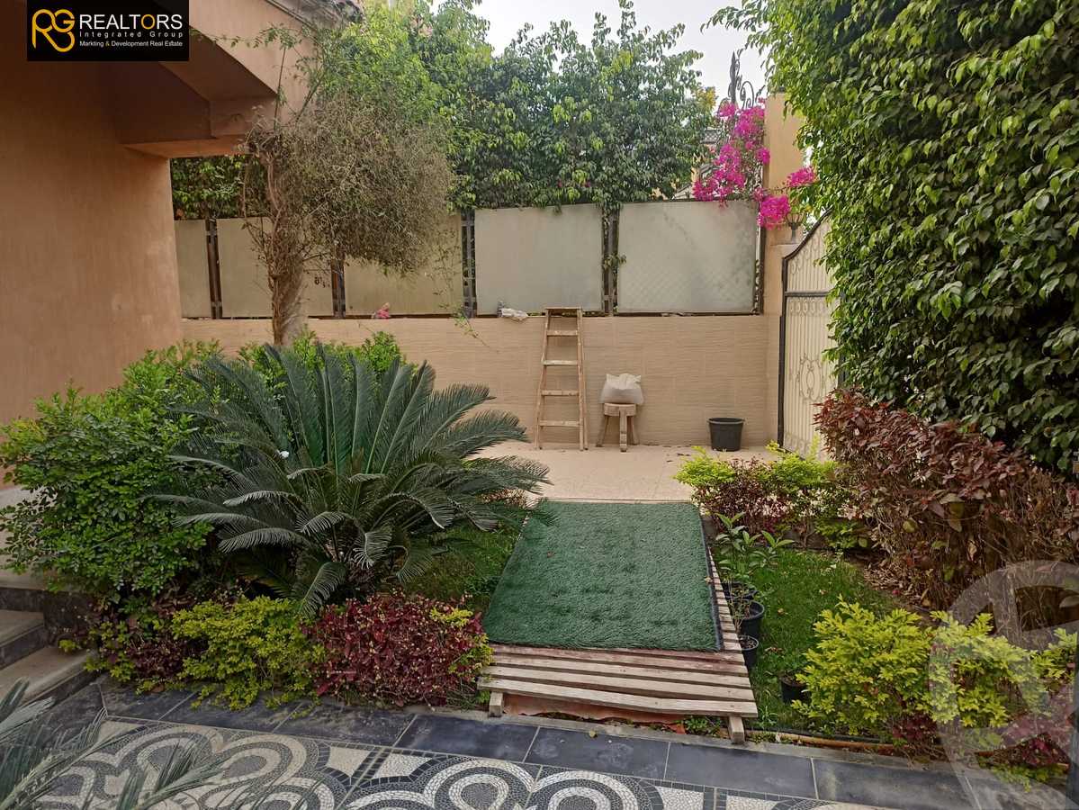 https://aqarmap.com.eg/en/listing/4145898-for-sale-cairo-6th-of-october-compounds-brnsys