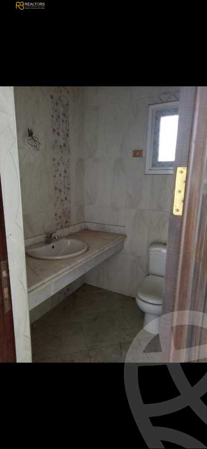 https://aqarmap.com.eg/en/listing/4145919-for-sale-cairo-6th-of-october-compound-hay-el-ashgar