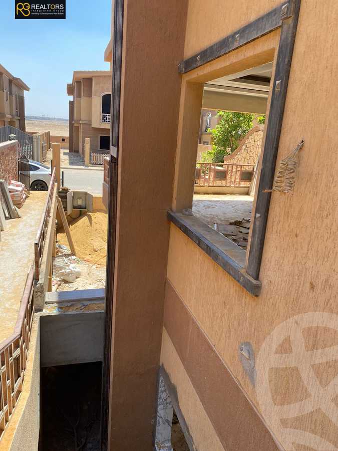 https://aqarmap.com.eg/ar/listing/4145986-for-sale-cairo-el-sheikh-zayed-city-compounds-in-sheikh-zayed-pyramids-walk