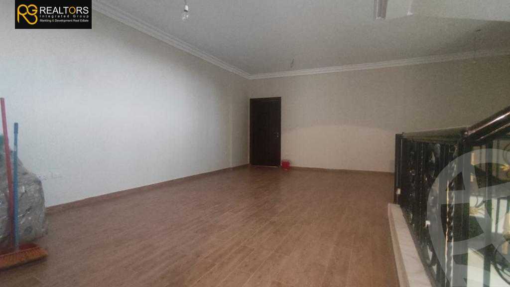 https://aqarmap.com.eg/en/listing/4145990-for-sale-cairo-6th-of-october-compound-el-fedaa