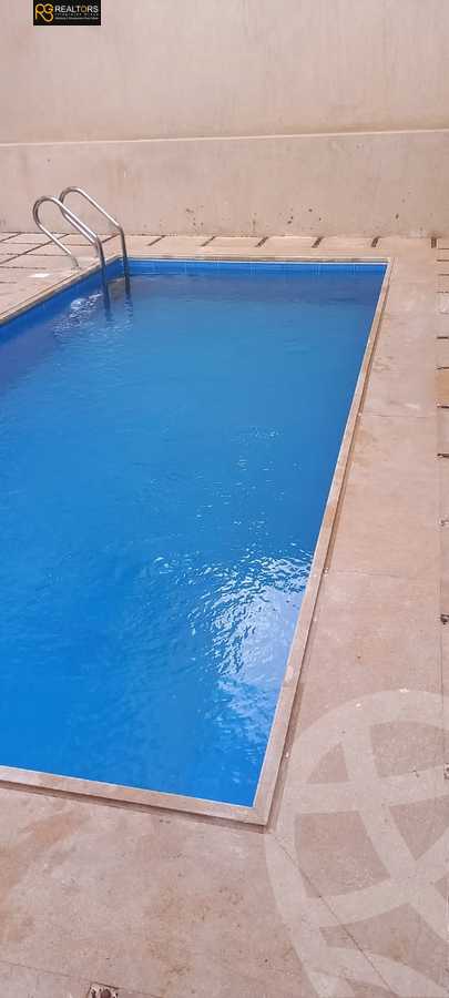 https://aqarmap.com.eg/en/listing/4145990-for-sale-cairo-6th-of-october-compound-el-fedaa