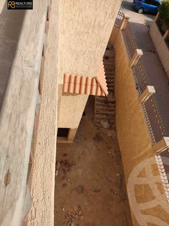 https://aqarmap.com.eg/ar/listing/4146000-for-sale-cairo-6th-of-october-compound-rihana