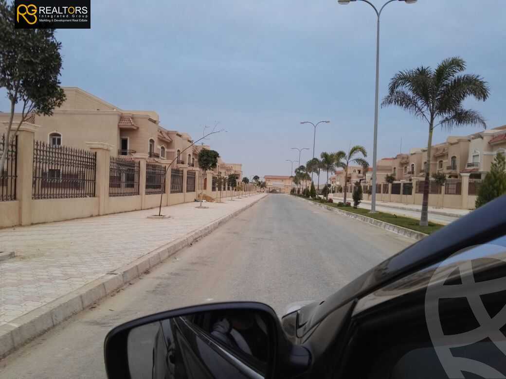 https://aqarmap.com.eg/en/listing/4146007-for-sale-cairo-6th-of-october-compound-garden-city-october