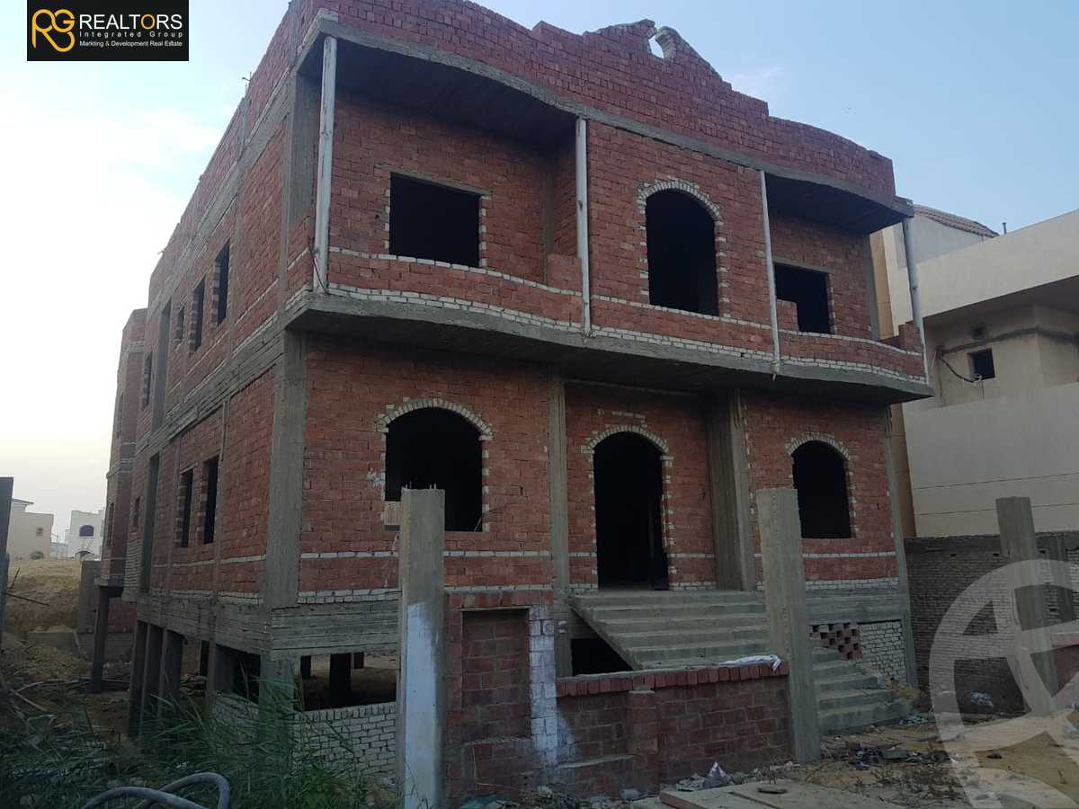 https://aqarmap.com.eg/ar/listing/4146047-for-sale-cairo-6th-of-october-compound-flower-resort