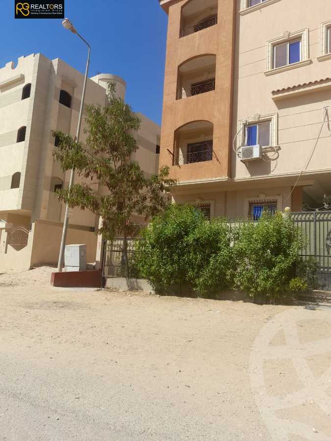 https://aqarmap.com.eg/en/listing/4147043-for-sale-cairo-october-janoub-el-ahyaa-hay-el-narges