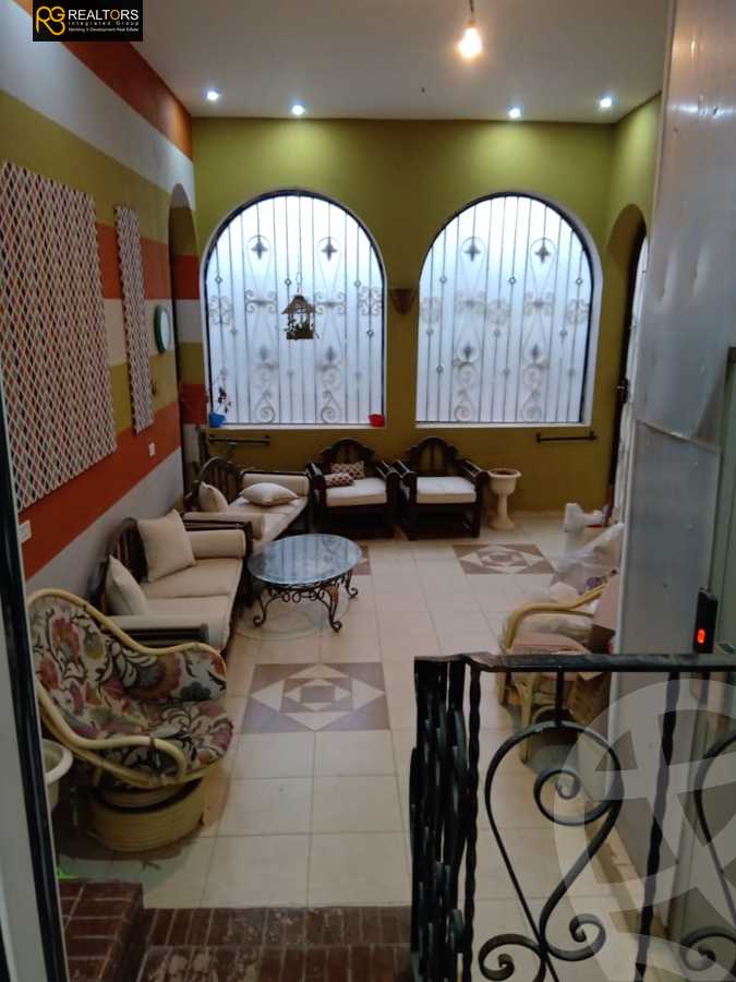 https://aqarmap.com.eg/ar/listing/4147046-for-sale-cairo-6th-of-october-compound-mena-garden-city